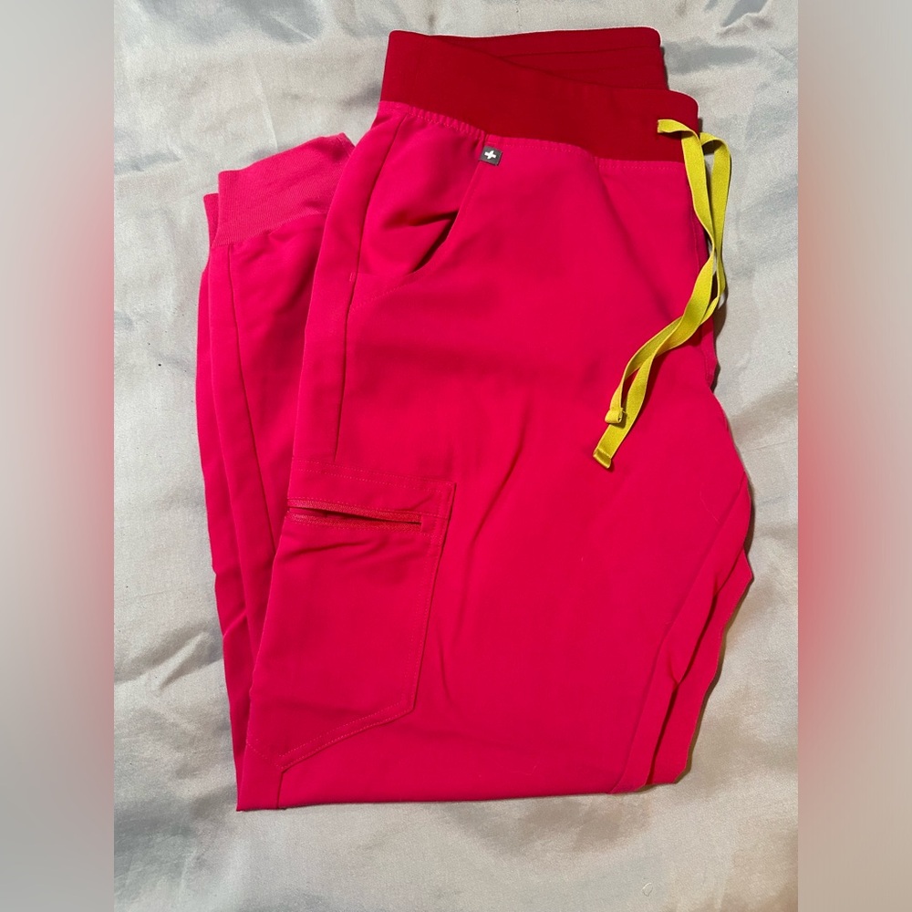 Figs joggers medium pink